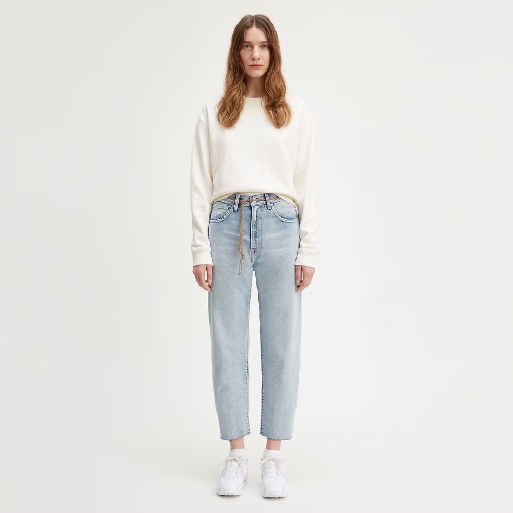 Levi's ‘Made & Crafted’ Barrel Jeans - Sz 24 - Crisp Sky Light Wash - $168